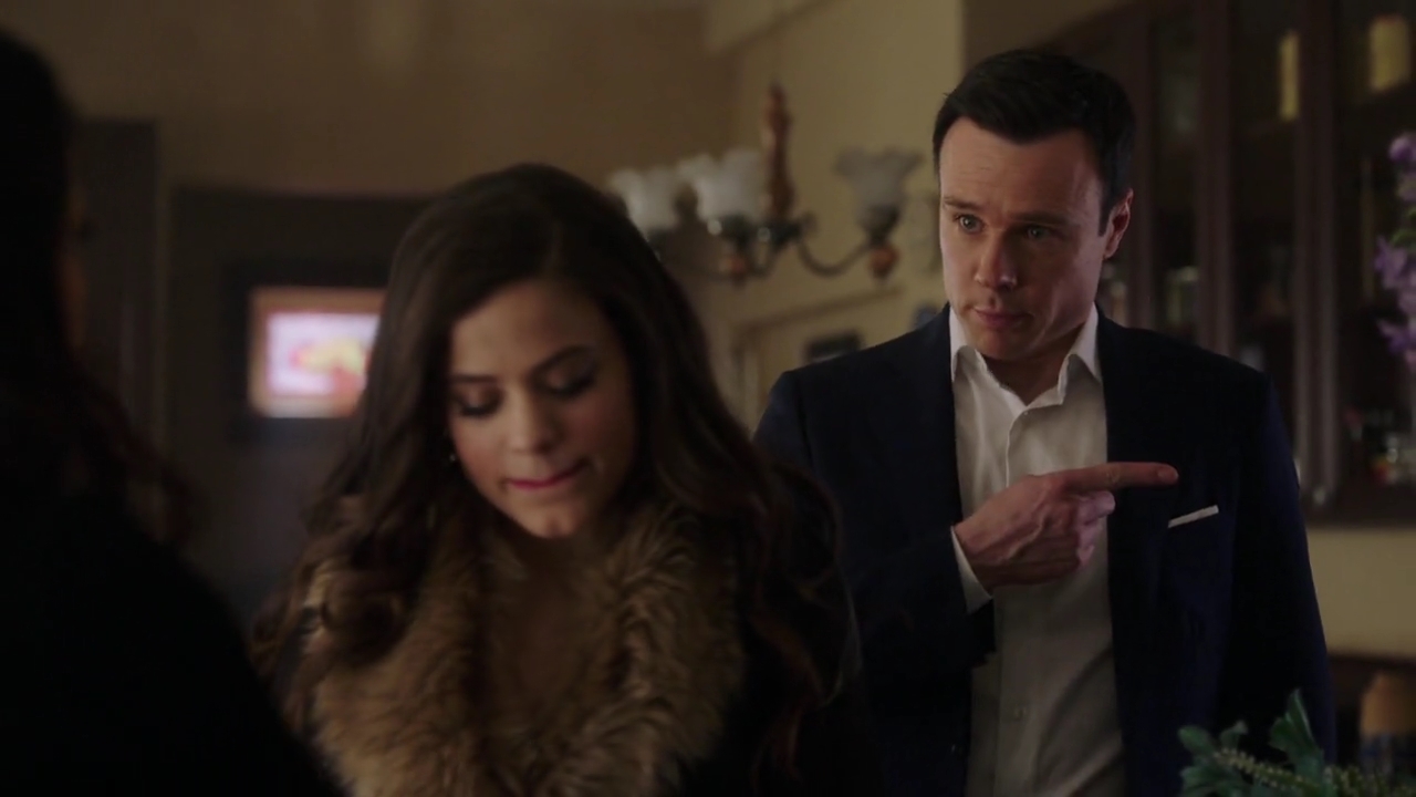 Charmed-Online-dot-nl_Charmed-1x20Ambush01238.jpg Charmed-Online-dot-nl_Charmed-1x20Ambush01238.jpg