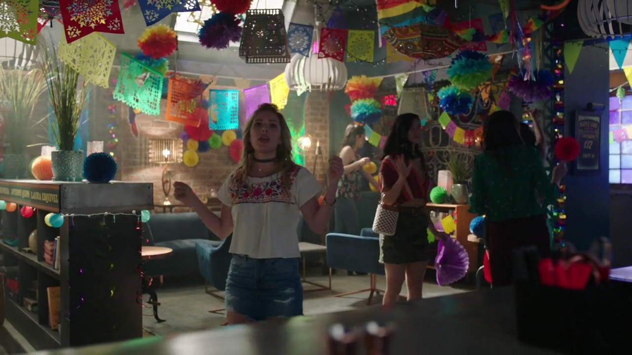 Charmed-Online-dot-nl_Charmed-1x20Ambush01275.jpg Charmed-Online-dot-nl_Charmed-1x20Ambush01275.jpg