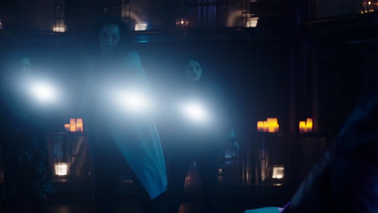 Charmed-Online-dot-nl_Charmed-1x20Ambush01384.jpg Charmed-Online-dot-nl_Charmed-1x20Ambush01384.jpg