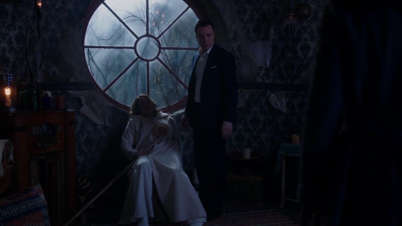 Charmed-Online-dot-nl_Charmed-1x20Ambush01420.jpg Charmed-Online-dot-nl_Charmed-1x20Ambush01420.jpg