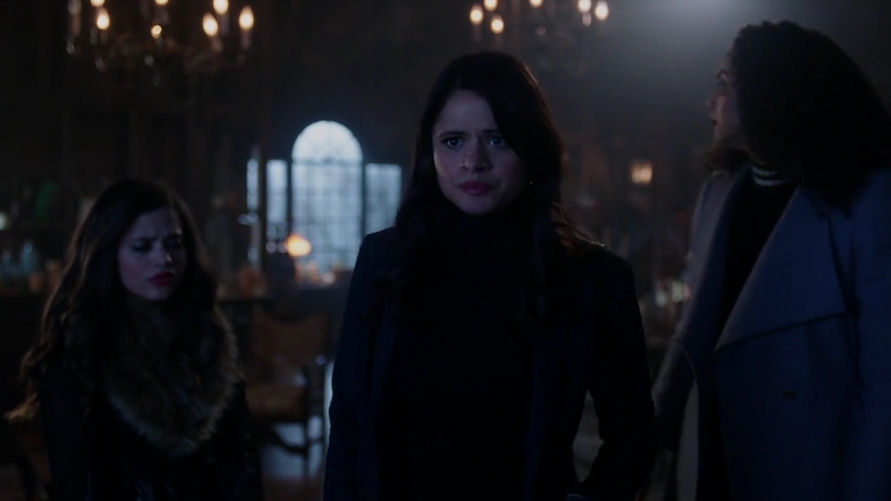 Charmed-Online-dot-nl_Charmed-1x20Ambush01425.jpg Charmed-Online-dot-nl_Charmed-1x20Ambush01425.jpg