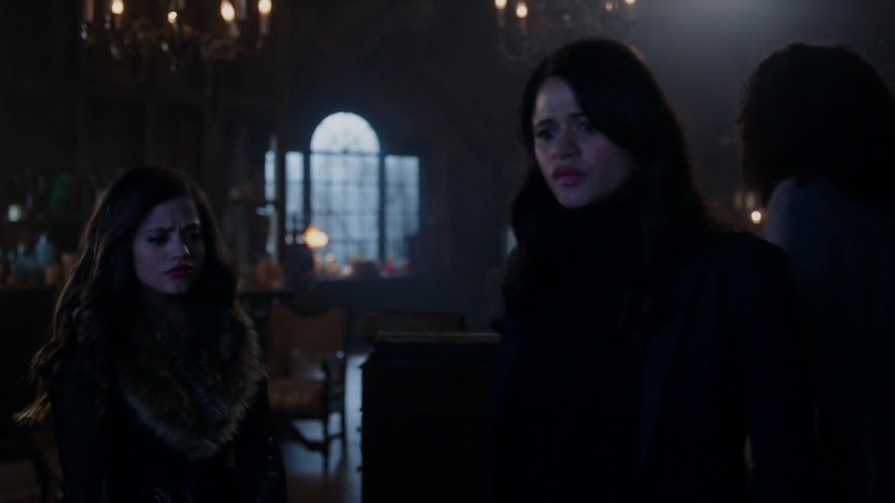 Charmed-Online-dot-nl_Charmed-1x20Ambush01426.jpg Charmed-Online-dot-nl_Charmed-1x20Ambush01426.jpg