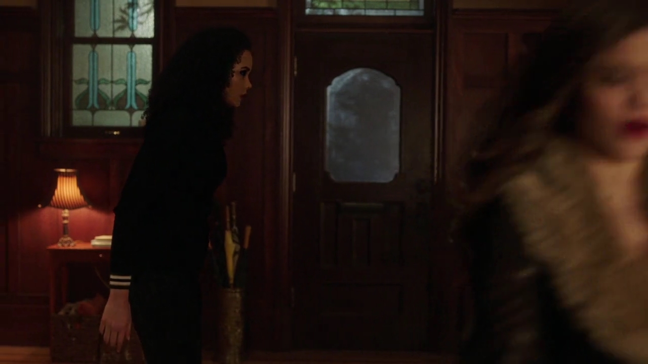 Charmed-Online-dot-nl_Charmed-1x20Ambush01501.jpg Charmed-Online-dot-nl_Charmed-1x20Ambush01501.jpg