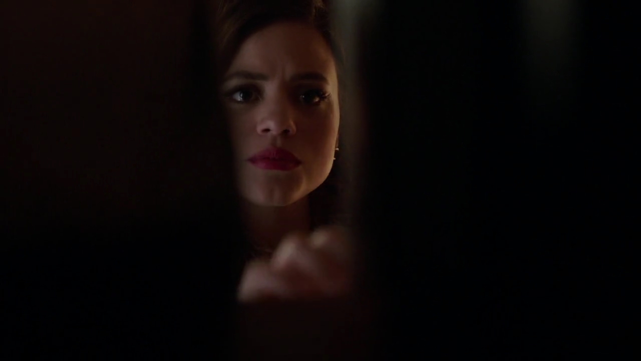 Charmed-Online-dot-nl_Charmed-1x20Ambush01604.jpg Charmed-Online-dot-nl_Charmed-1x20Ambush01604.jpg