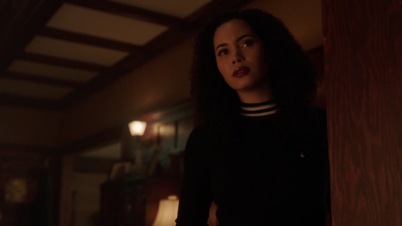 Charmed-Online-dot-nl_Charmed-1x20Ambush01651.jpg Charmed-Online-dot-nl_Charmed-1x20Ambush01651.jpg