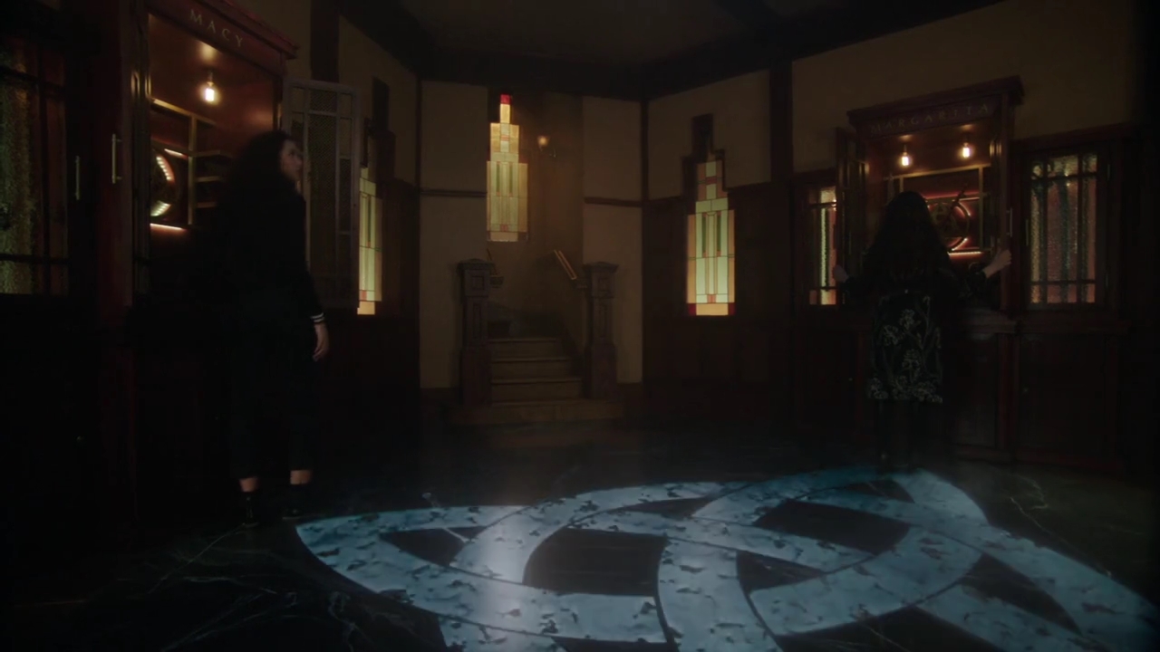 Charmed-Online-dot-nl_Charmed-1x20Ambush01697.jpg Charmed-Online-dot-nl_Charmed-1x20Ambush01697.jpg