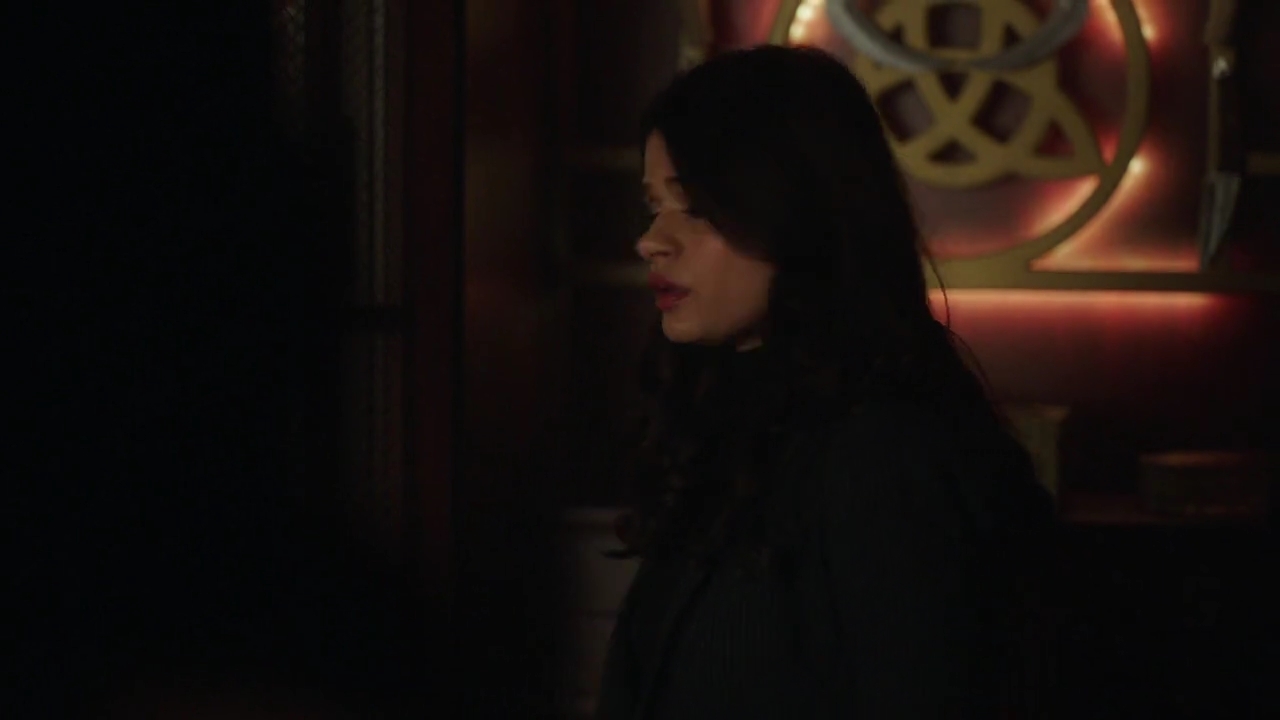 Charmed-Online-dot-nl_Charmed-1x20Ambush01742.jpg Charmed-Online-dot-nl_Charmed-1x20Ambush01742.jpg