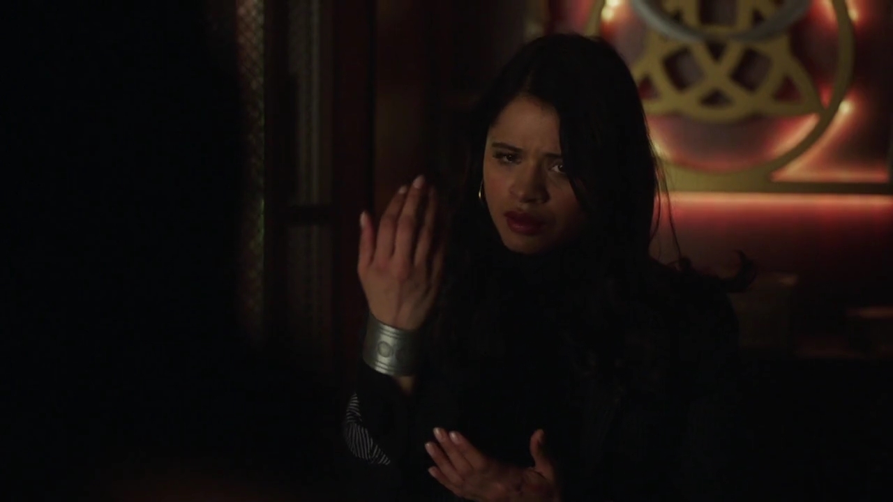 Charmed-Online-dot-nl_Charmed-1x20Ambush01748.jpg Charmed-Online-dot-nl_Charmed-1x20Ambush01748.jpg