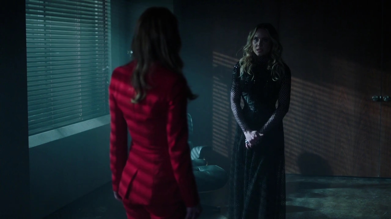 Charmed-Online-dot-nl_Charmed-1x20Ambush02133.jpg Charmed-Online-dot-nl_Charmed-1x20Ambush02133.jpg