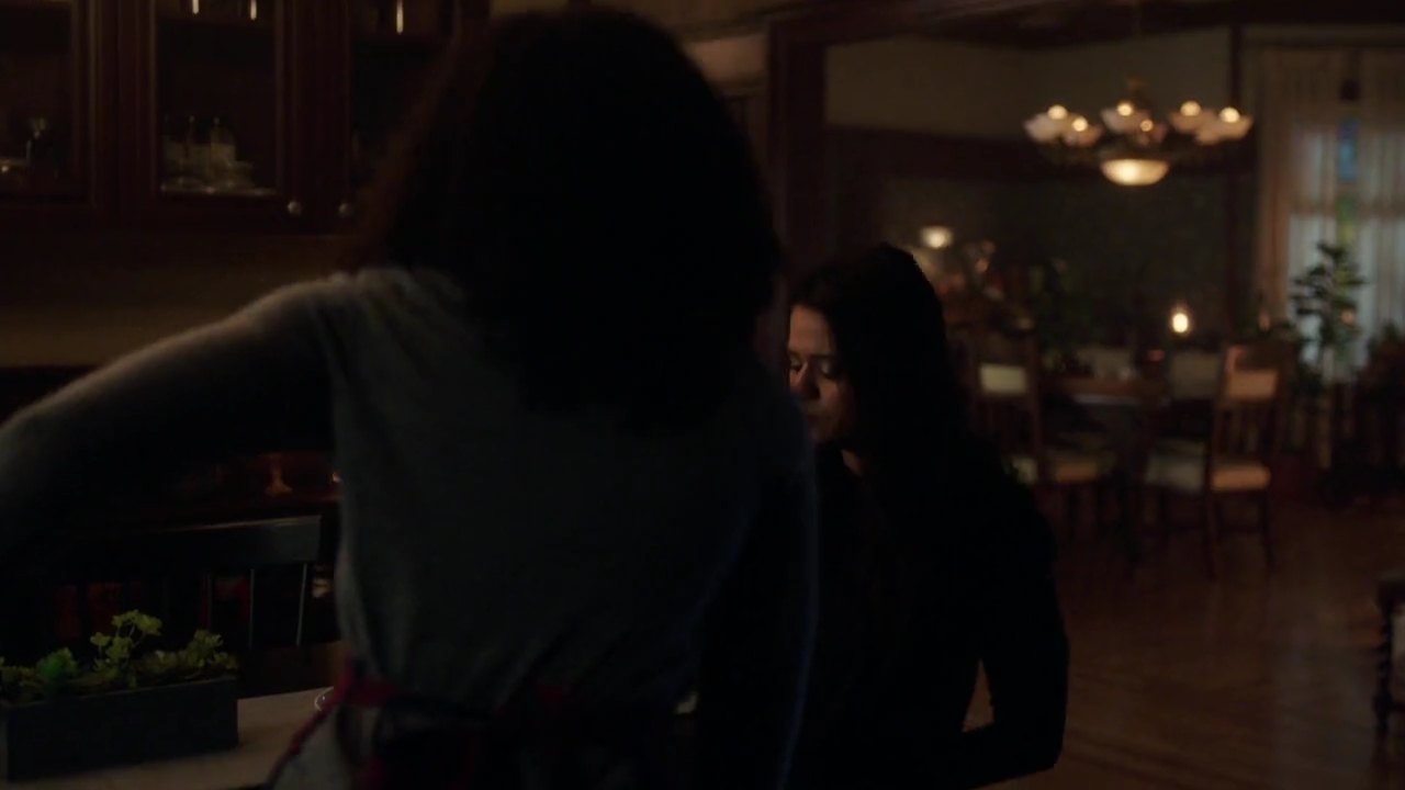 Charmed-Online-dot-nl_Charmed-1x20Ambush02324.jpg Charmed-Online-dot-nl_Charmed-1x20Ambush02324.jpg