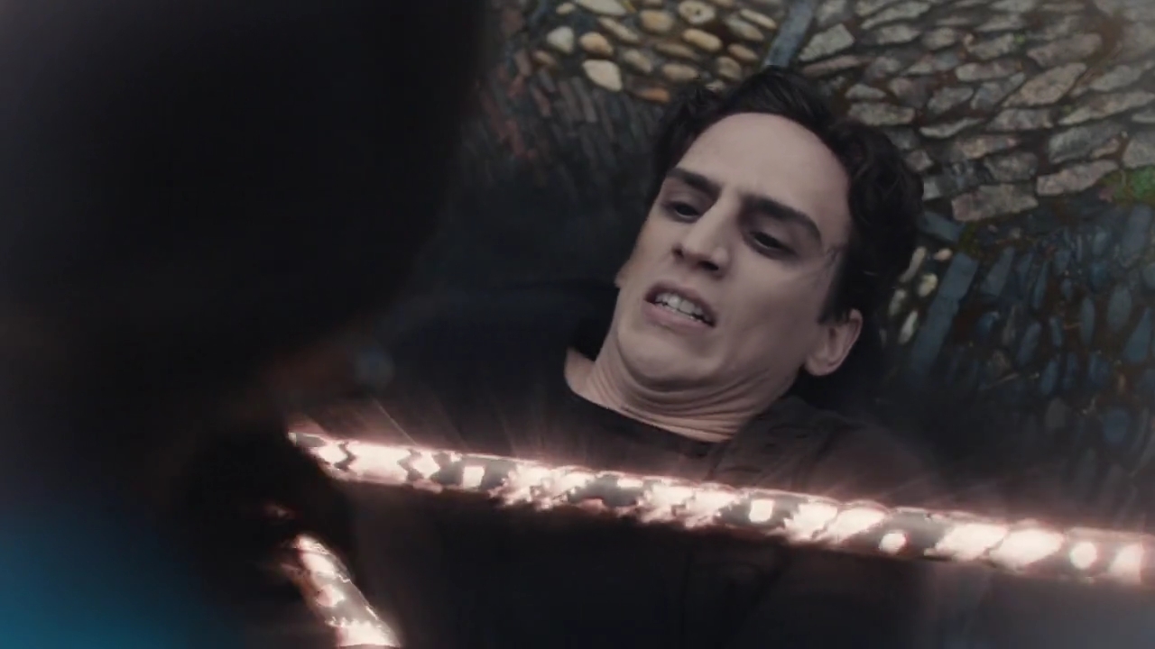 Charmed-Online-dot-nl_Charmed-1x21RedRain01114.jpg Charmed-Online-dot-nl_Charmed-1x21RedRain01114.jpg