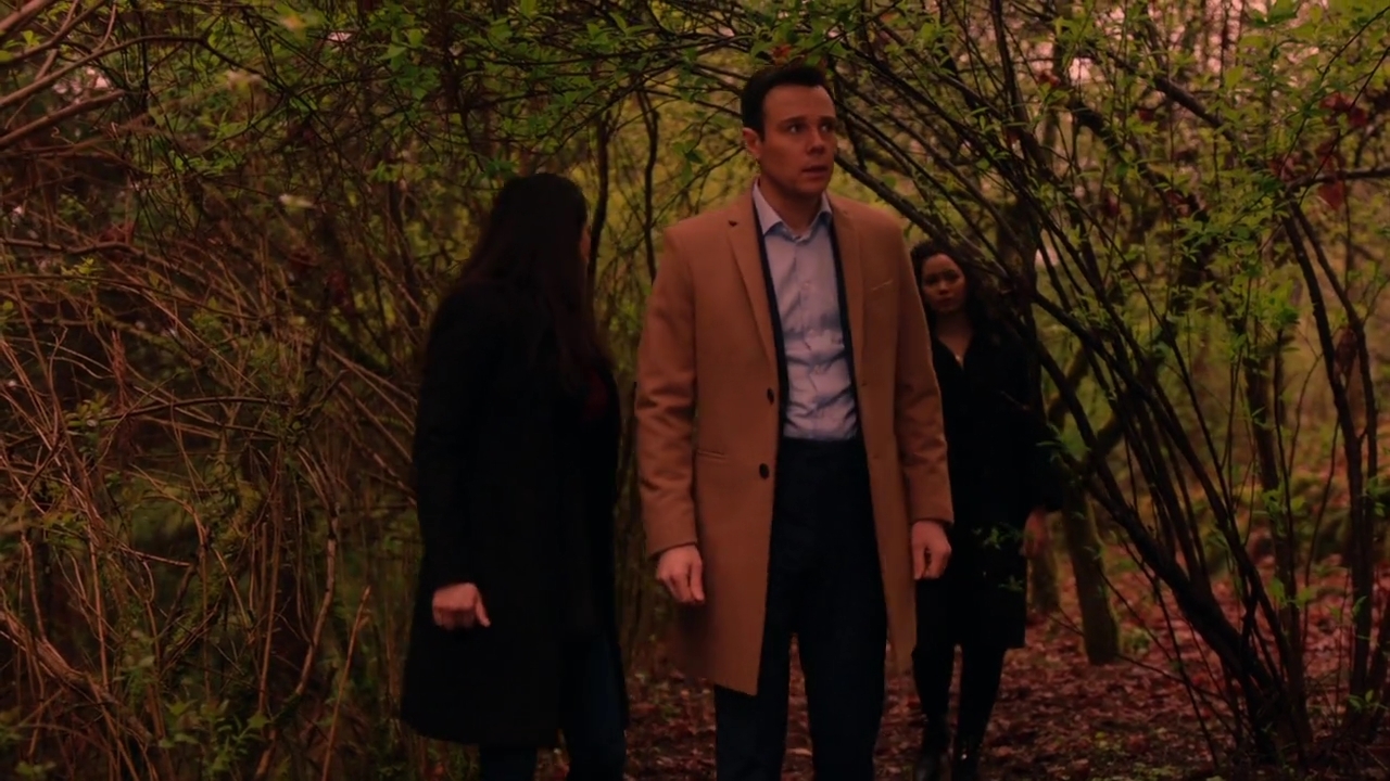 Charmed-Online-dot-nl_Charmed-1x21RedRain01790.jpg