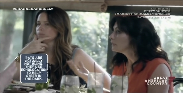 Charmed-Online-dot-net_OffTheMapWithShannenandHolly-S01E03-04-1727.jpg