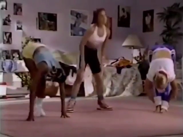 Charmed-Online-dot-nl_AlyssaMilanosTeenSteamWorkout1394.jpg
