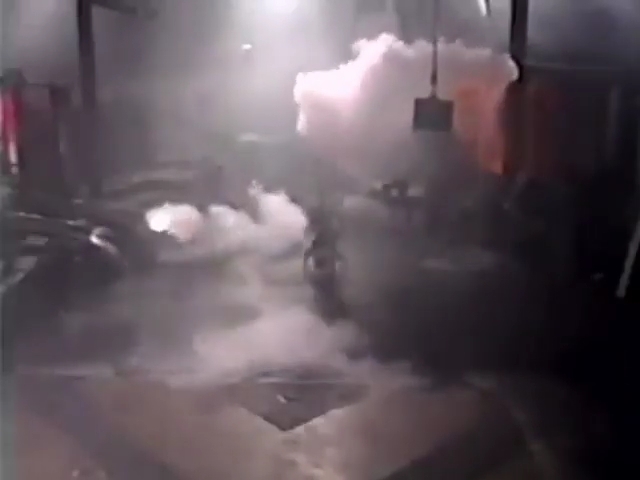 Charmed-Online-dot-nl_AlyssaMilanosTeenSteamWorkout1645.jpg Charmed-Online-dot-nl_AlyssaMilanosTeenSteamWorkout1645.jpg