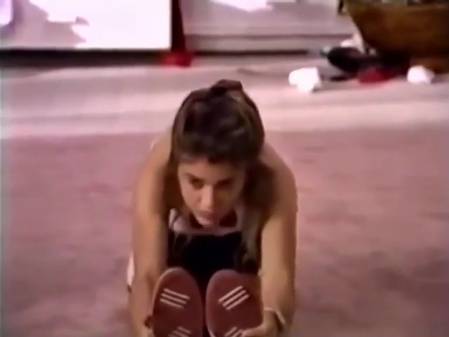 Charmed-Online-dot-nl_AlyssaMilanosTeenSteamWorkout2010.jpg Charmed-Online-dot-nl_AlyssaMilanosTeenSteamWorkout2010.jpg