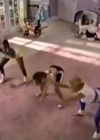 Charmed-Online-dot-nl_AlyssaMilanosTeenSteamWorkout0328.jpg