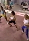 Charmed-Online-dot-nl_AlyssaMilanosTeenSteamWorkout0407.jpg