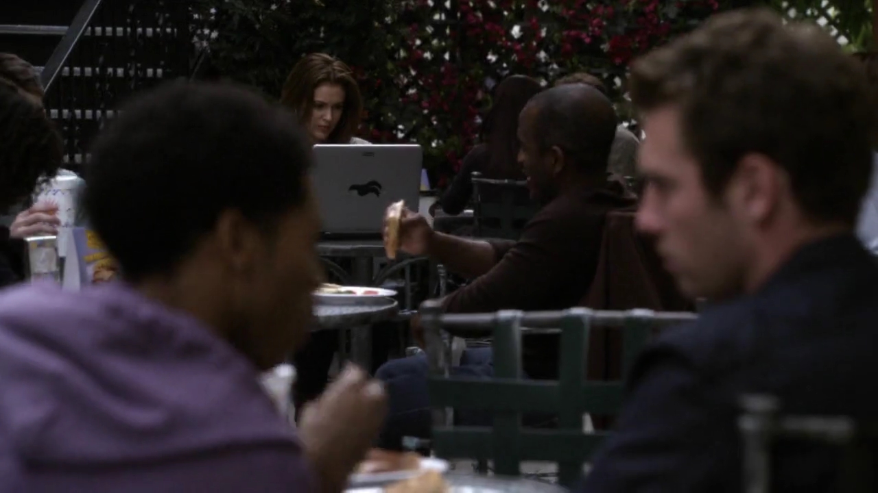 Charmed-Online-dot-net_BreakingIn1x02-0290.jpg