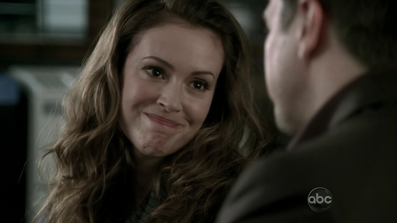 Charmed-Online_dot_nl-Castle2x121465.jpg