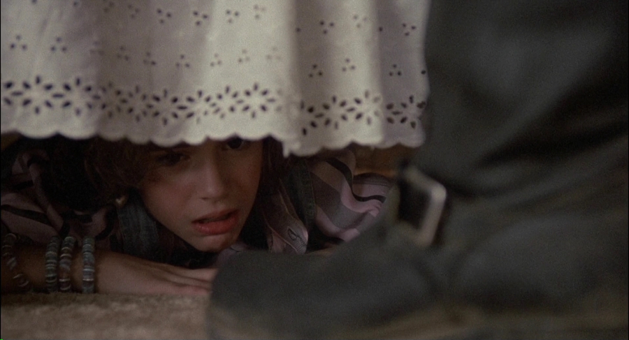 Charmed-Online-dot-net_Commando0512.jpg