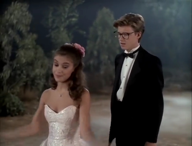 Charmed-Online-dot-nl_DanceTillDawn3368.jpg Charmed-Online-dot-nl_DanceTillDawn3368.jpg