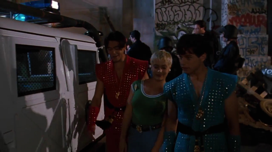 Charmed-Online-dot-net_DoubleDragon5083.jpg