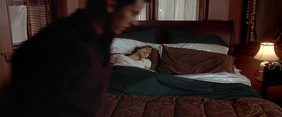 charmed-online-dot-net_EmbraceOfTheVampire0779.jpg