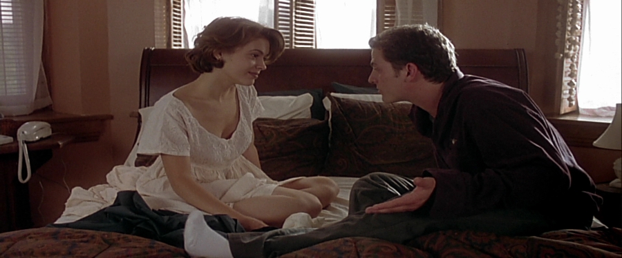 charmed-online-dot-net_EmbraceOfTheVampire0855.jpg