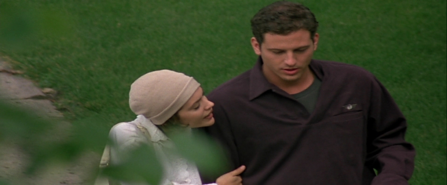 charmed-online-dot-net_EmbraceOfTheVampire1035.jpg