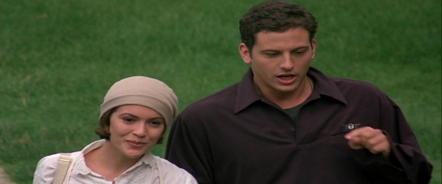 charmed-online-dot-net_EmbraceOfTheVampire1044.jpg