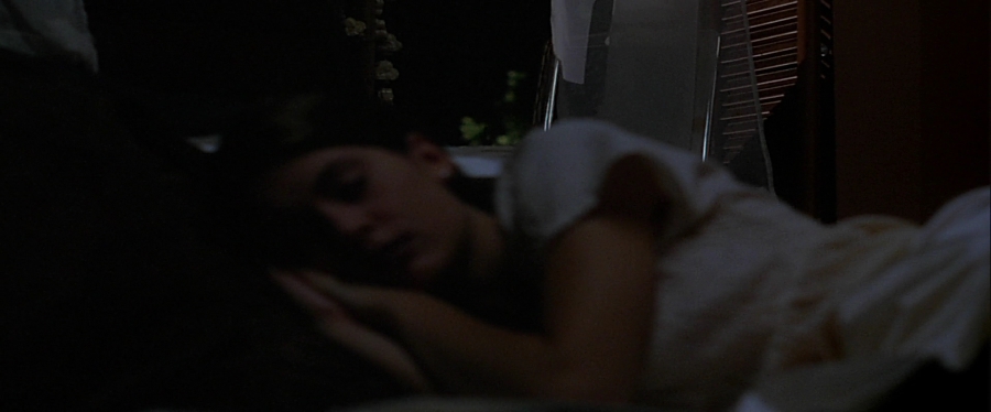 charmed-online-dot-net_EmbraceOfTheVampire1121.jpg