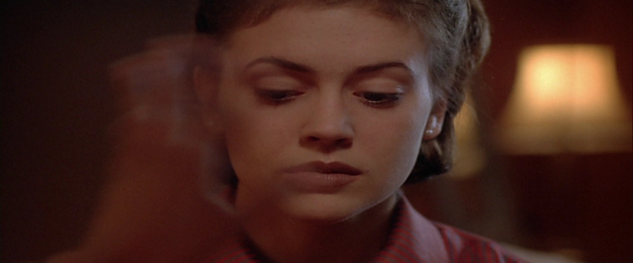 charmed-online-dot-net_EmbraceOfTheVampire1695.jpg