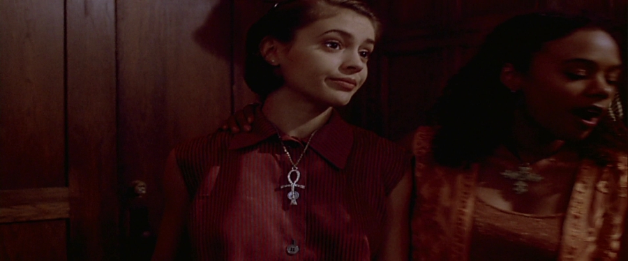 charmed-online-dot-net_EmbraceOfTheVampire1737.jpg