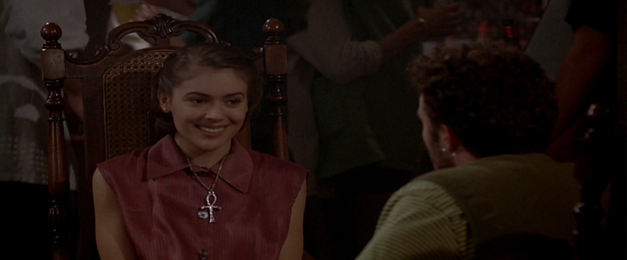 charmed-online-dot-net_EmbraceOfTheVampire1766.jpg