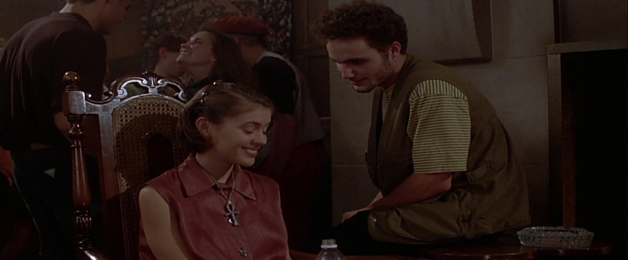 charmed-online-dot-net_EmbraceOfTheVampire1801.jpg charmed-online-dot-net_EmbraceOfTheVampire1801.jpg