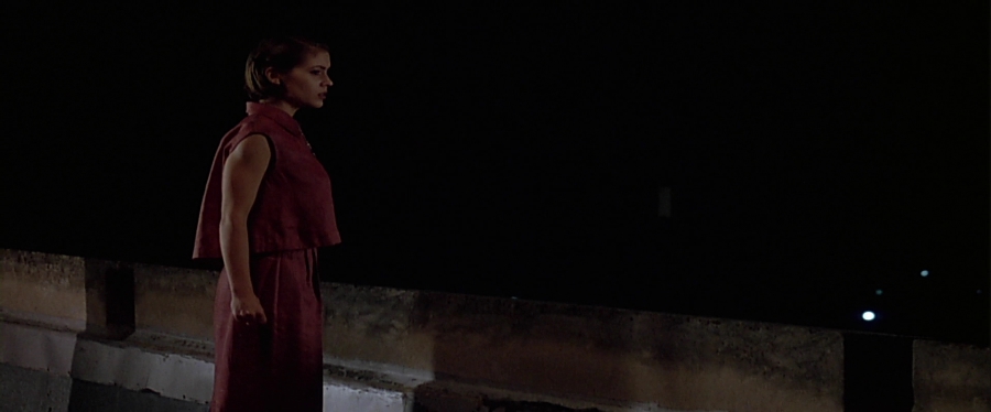 charmed-online-dot-net_EmbraceOfTheVampire1925.jpg