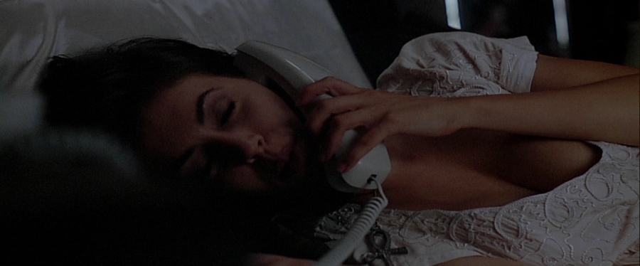 charmed-online-dot-net_EmbraceOfTheVampire2270.jpg charmed-online-dot-net_EmbraceOfTheVampire2270.jpg