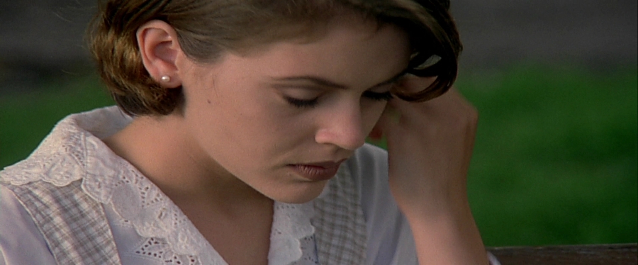 charmed-online-dot-net_EmbraceOfTheVampire2633.jpg