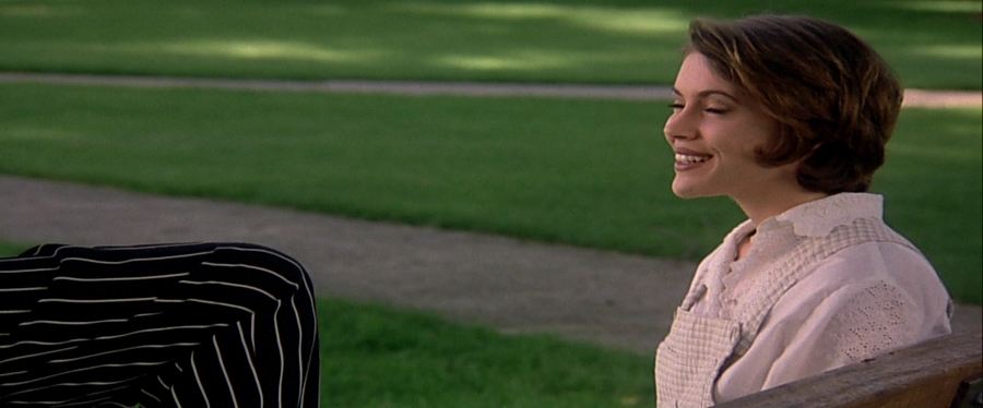 charmed-online-dot-net_EmbraceOfTheVampire2651.jpg