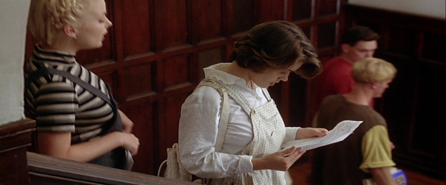 charmed-online-dot-net_EmbraceOfTheVampire3202.jpg