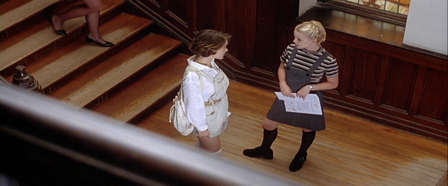 charmed-online-dot-net_EmbraceOfTheVampire3218.jpg