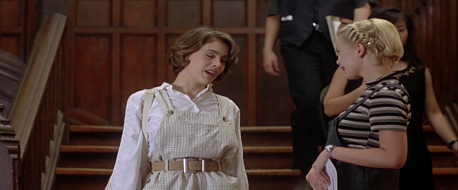 charmed-online-dot-net_EmbraceOfTheVampire3221.jpg