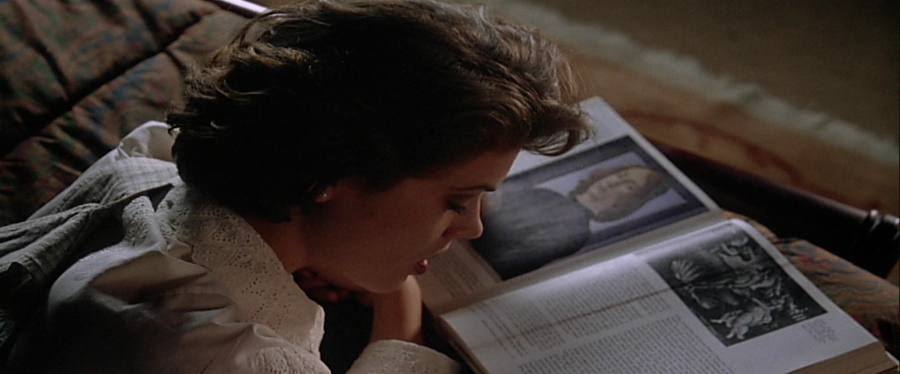 charmed-online-dot-net_EmbraceOfTheVampire3424.jpg