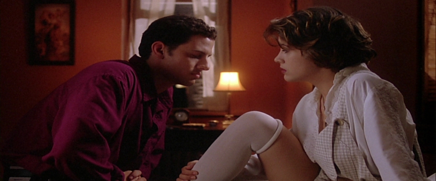 charmed-online-dot-net_EmbraceOfTheVampire3598.jpg