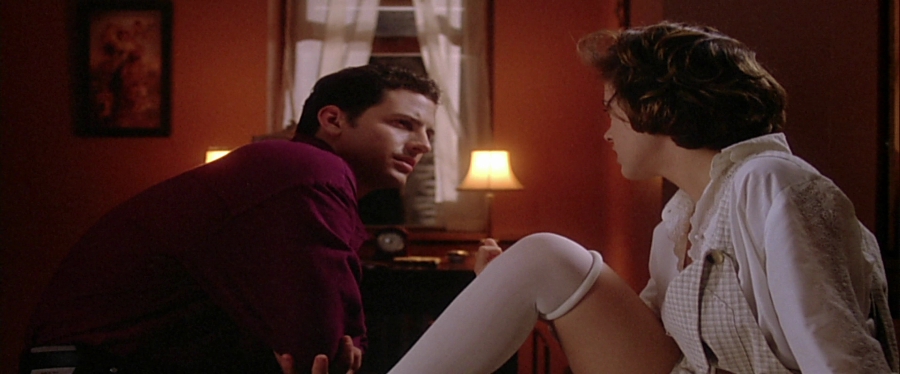charmed-online-dot-net_EmbraceOfTheVampire3646.jpg