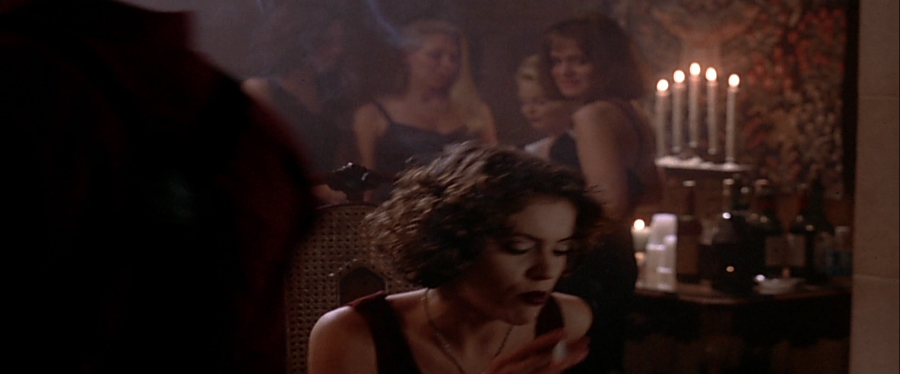 charmed-online-dot-net_EmbraceOfTheVampire3862.jpg