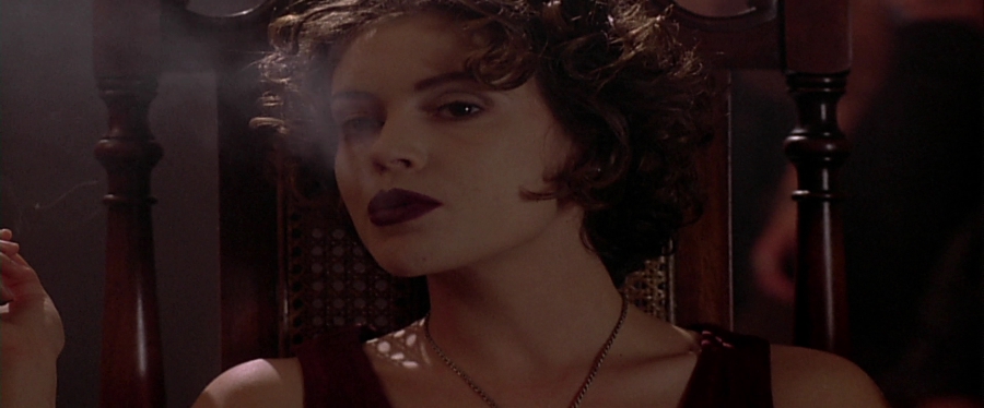 charmed-online-dot-net_EmbraceOfTheVampire3934.jpg