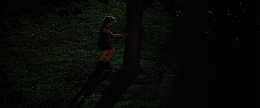 charmed-online-dot-net_EmbraceOfTheVampire4228.jpg