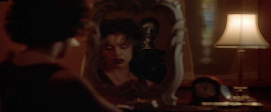 charmed-online-dot-net_EmbraceOfTheVampire4395.jpg